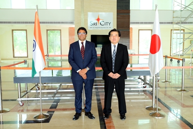 25 June 2024: Consul-General Takahashi met  Dr. Ravindra Sannareddy, the Founder and Managing Director of Sri City.
