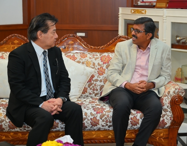 25 July 2024: Consul-General Takahashi Visited Mr. Kumar, Secretary to the Governor.